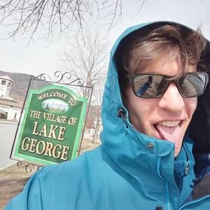 Meet your Posher, Michael